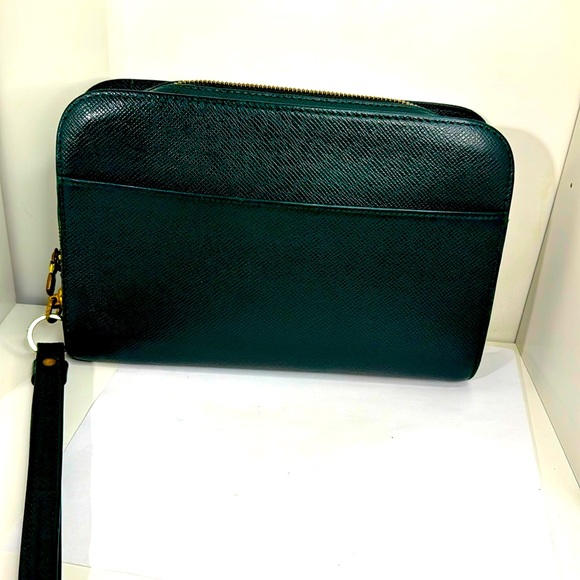 Louis Vuitton Taiga Brifcase for man a beautiful green - Picture 2 of 10